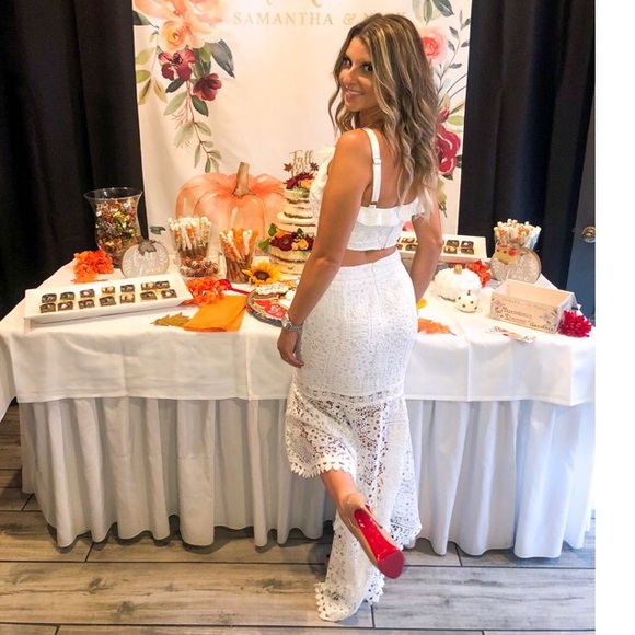 two sisters label Dresses & Skirts - Two Piece Lace Dress